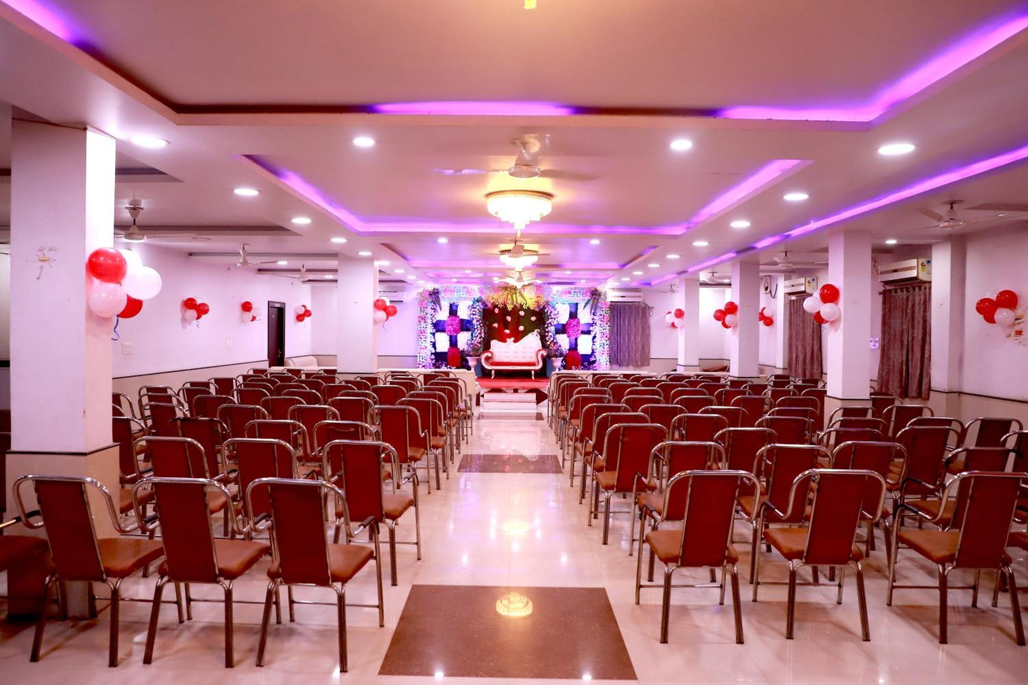 Hotel River View Khagaria Buitenkant foto