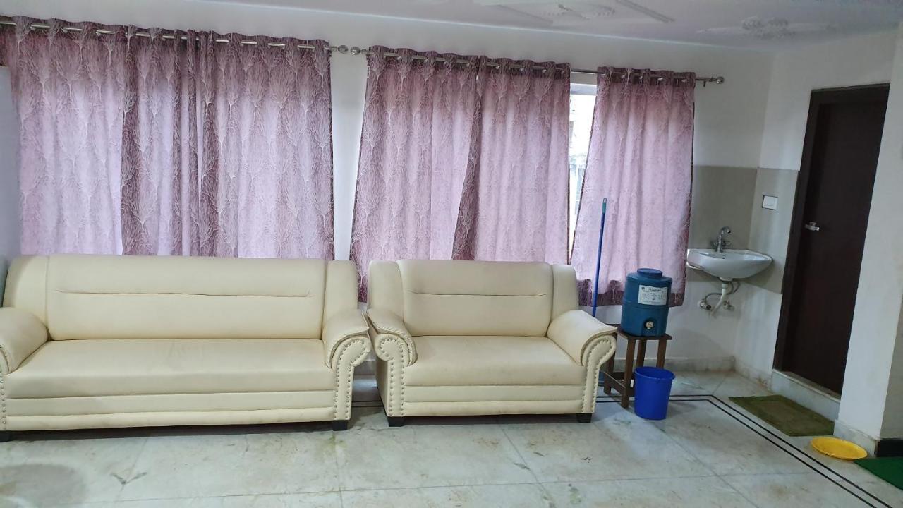 Hotel River View Khagaria Buitenkant foto
